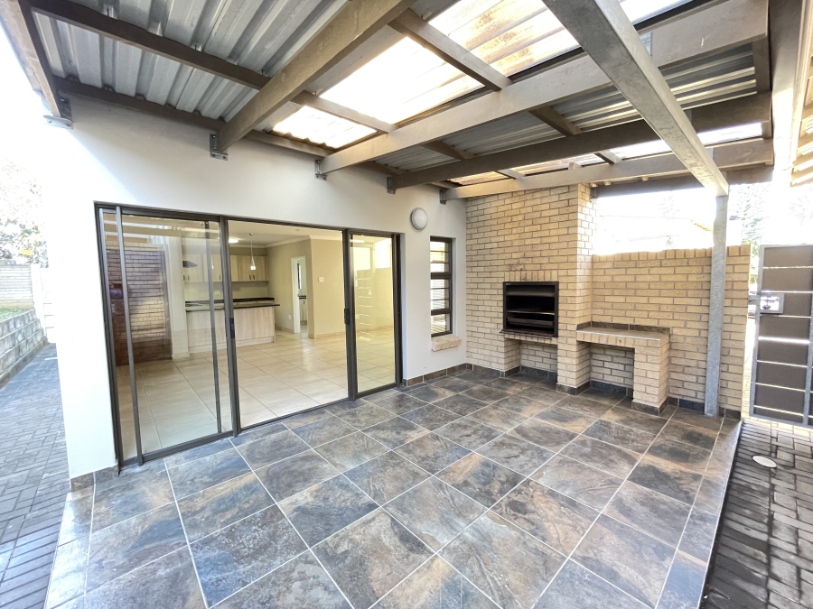 To Let 3 Bedroom Property for Rent in Berea Eastern Cape